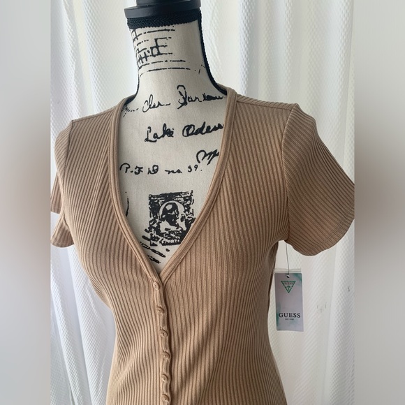 New Guess Raylynn Henley Ribbed Dress - Picture 2 of 9